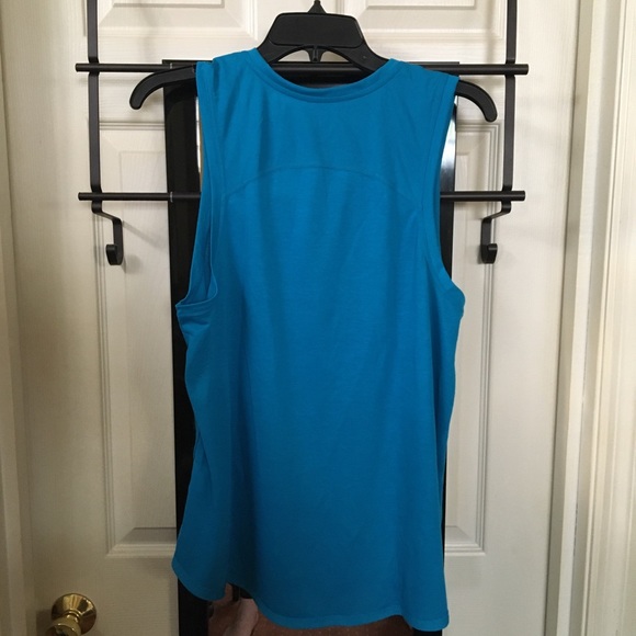 Muscle Tank - Picture 2 of 3